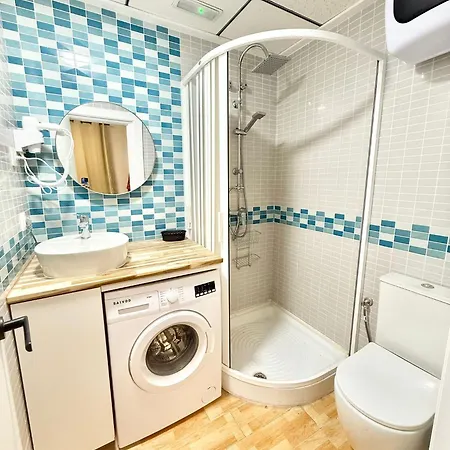 Amch Palacios Lägenhetshotell 3*