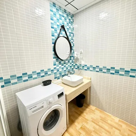 Amch Palacios Lägenhetshotell 3*