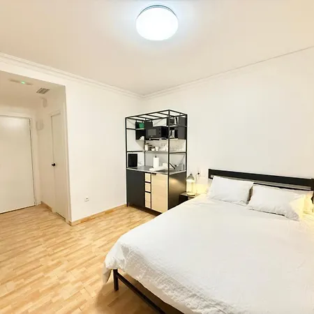 Amch Palacios Lägenhetshotell 3*